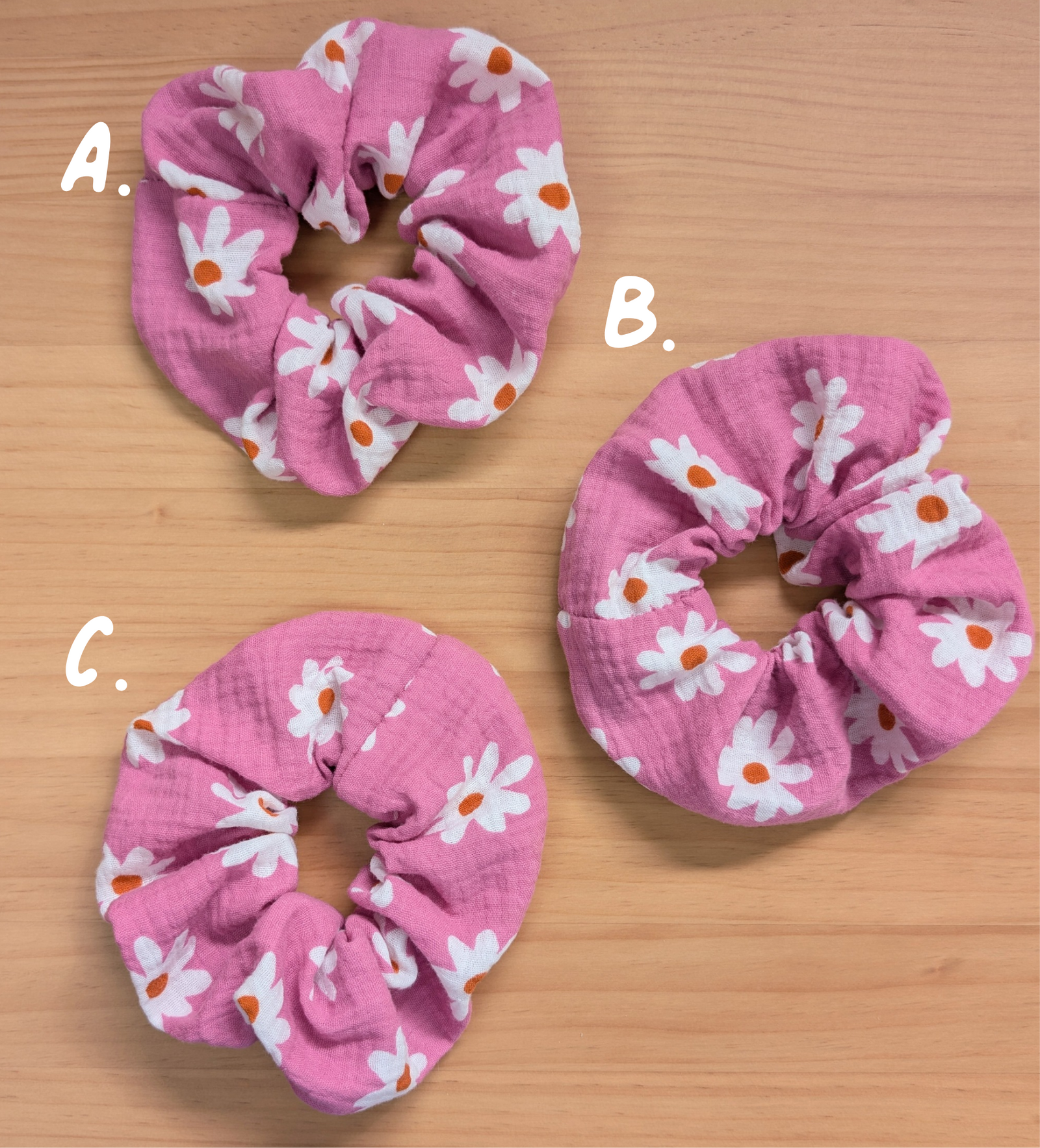 Pink Giant Daisy scrunchies (ready to post)