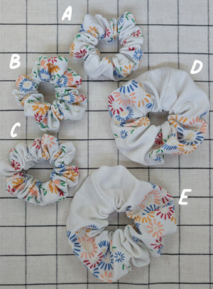 Vintage Embroidered Scrunchie - Juno