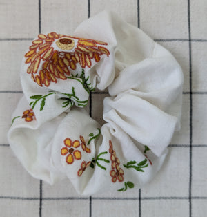 Vintage Embroidered Scrunchie - Anna