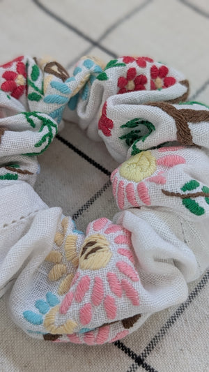 Vintage Embroidered Scrunchie - Deena