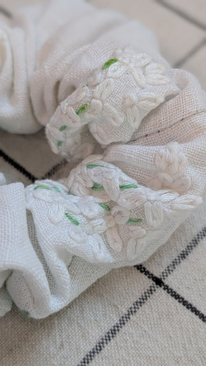 Vintage Embroidered Scrunchie - Elizabeth