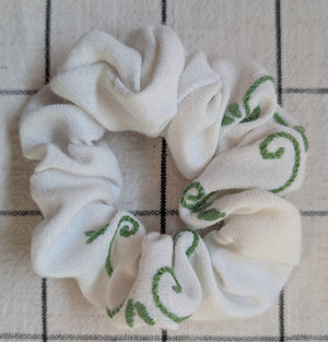 Vintage Embroidered Scrunchie - Eva