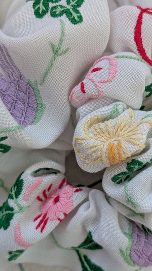 Vintage Embroidered Scrunchie - Helene