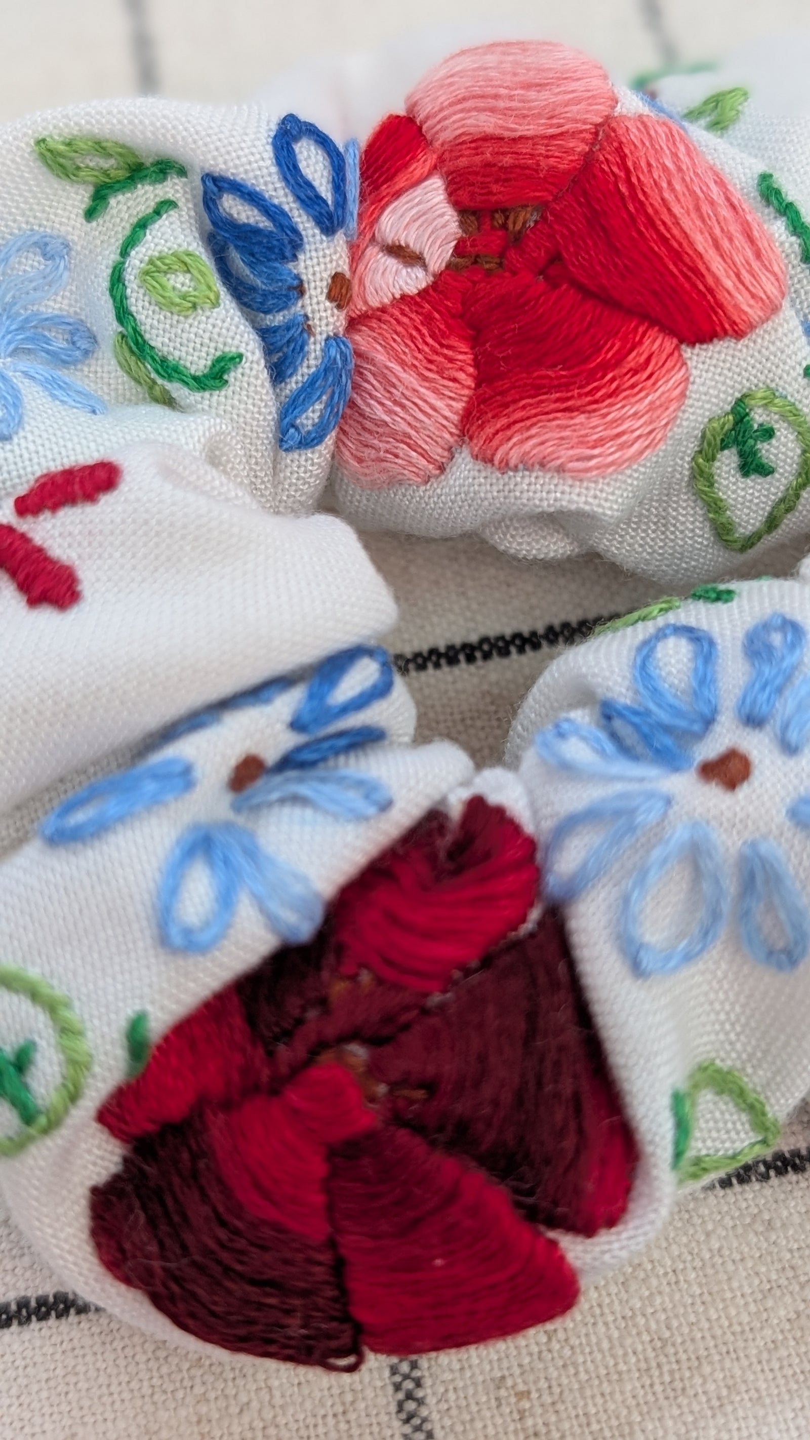 Vintage Embroidered Scrunchie - Josie