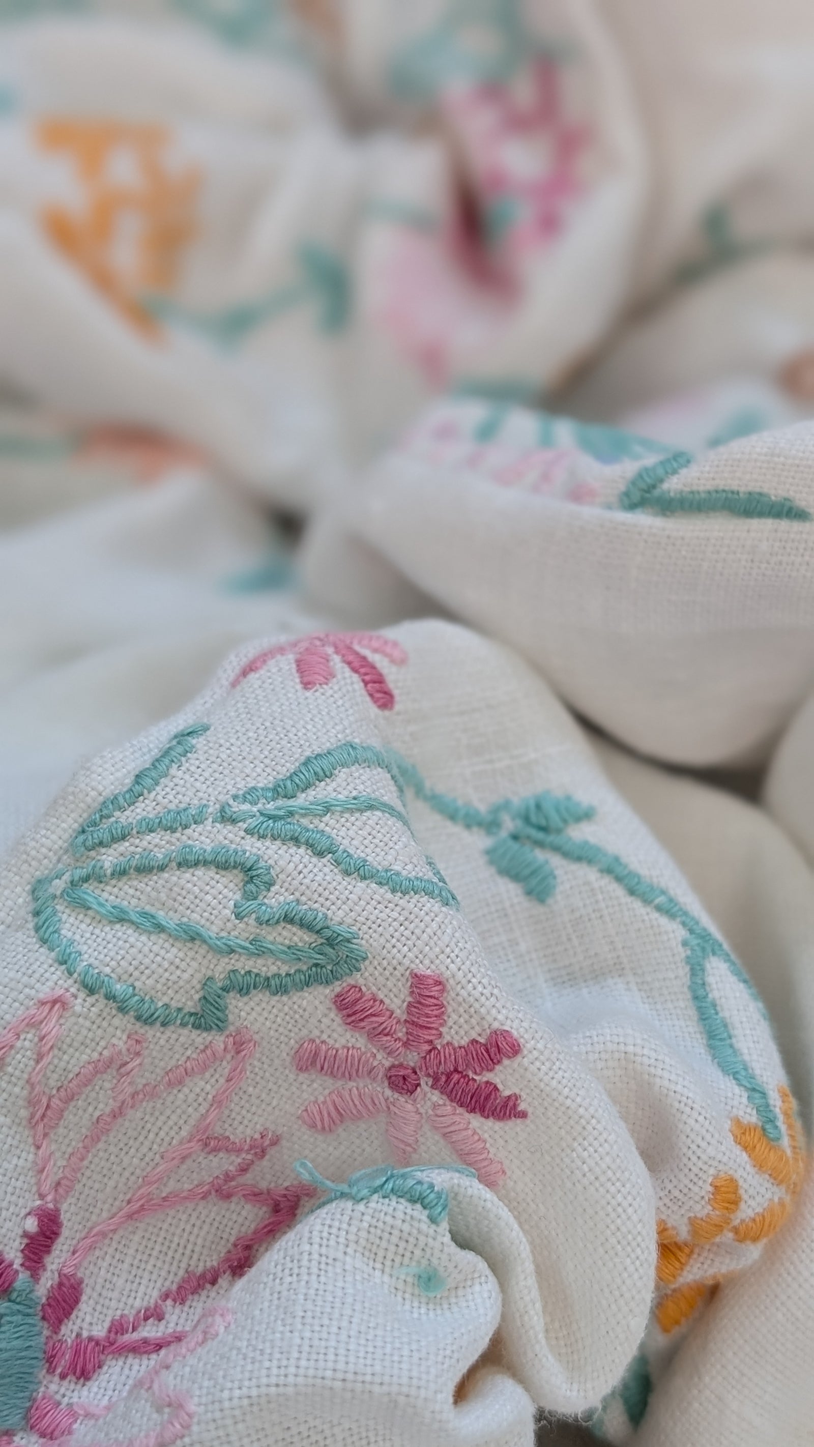 Vintage Embroidered Scrunchie - Lucy